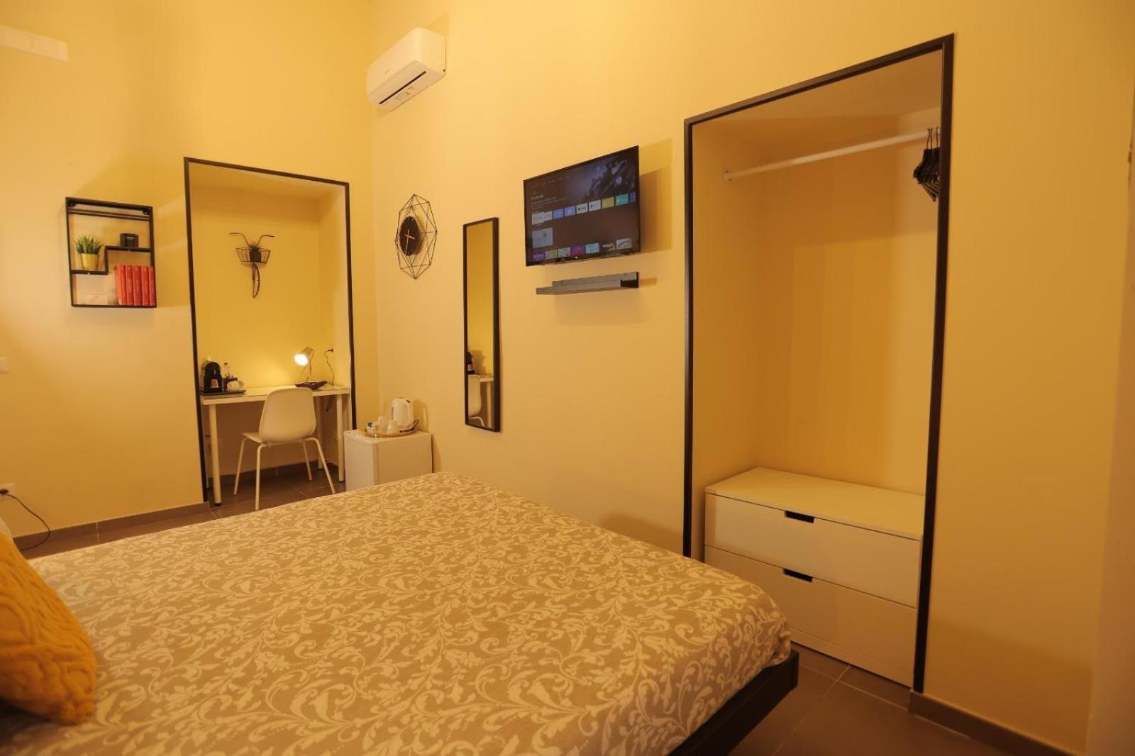 Scarlatti 60 Bed & Breakfast